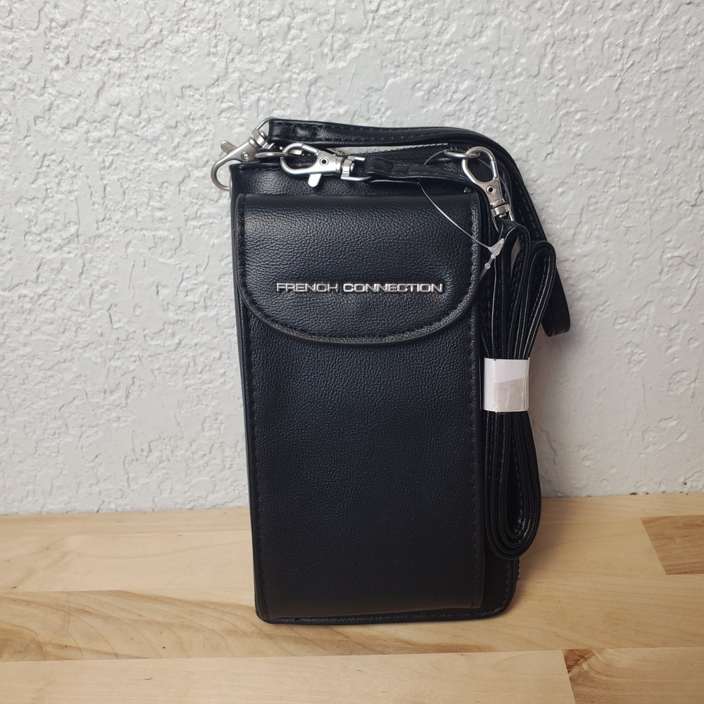 French Connection Athena Smooth Phone Crossbody Wristlet Bag Black‎ NEW